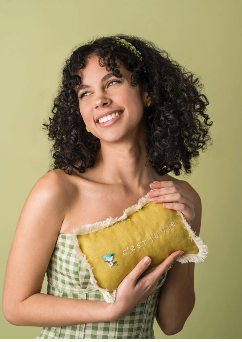 C'est la vie Pillow