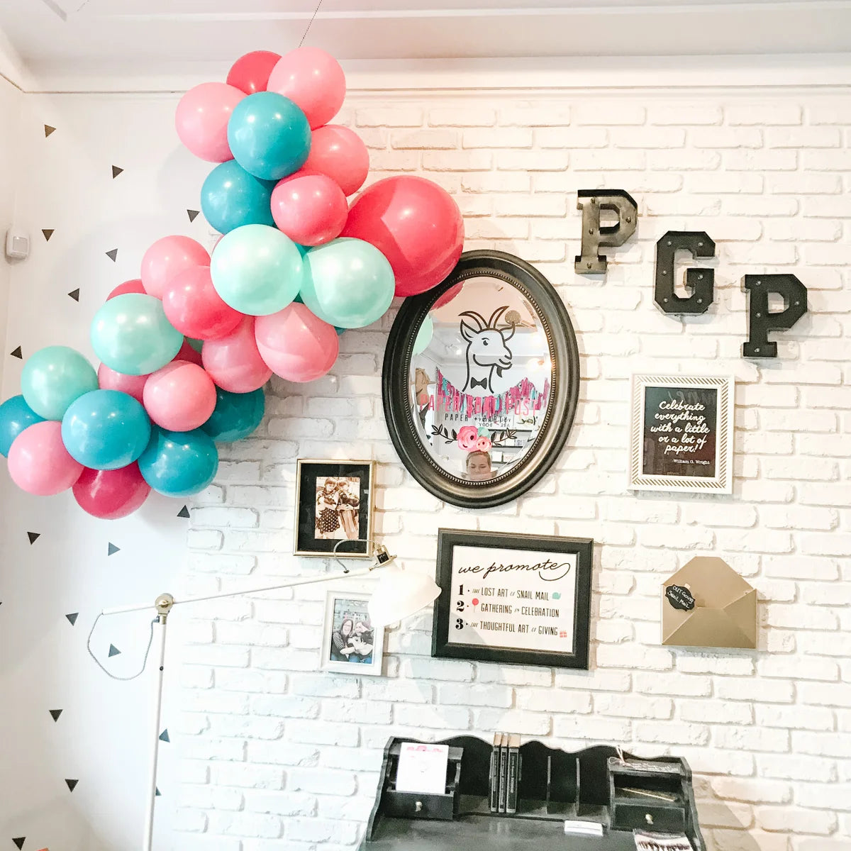 Grab & Go Balloon Garland